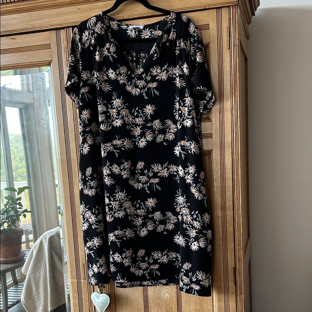 NEW Lush Floral Dress XL